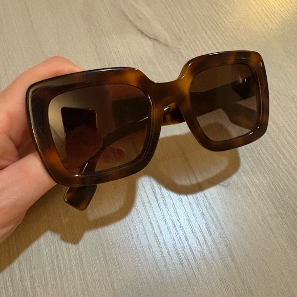 Burberry Tortoise Shell Sunglasses - Picture 10 of 12